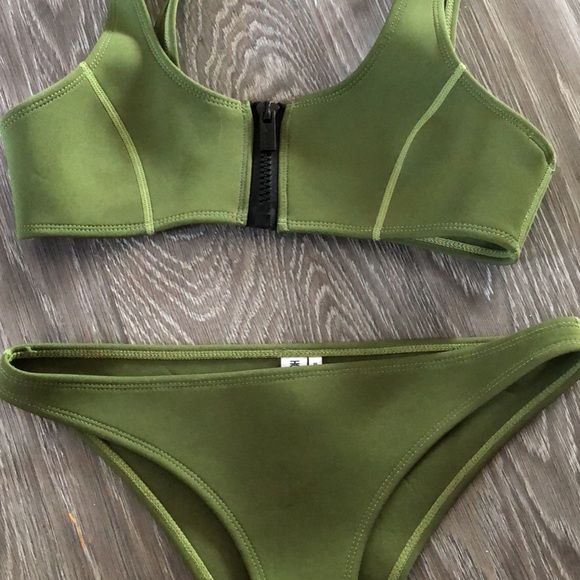 Hoaka Swimwear Khaki in Small - Picture 1 of 1